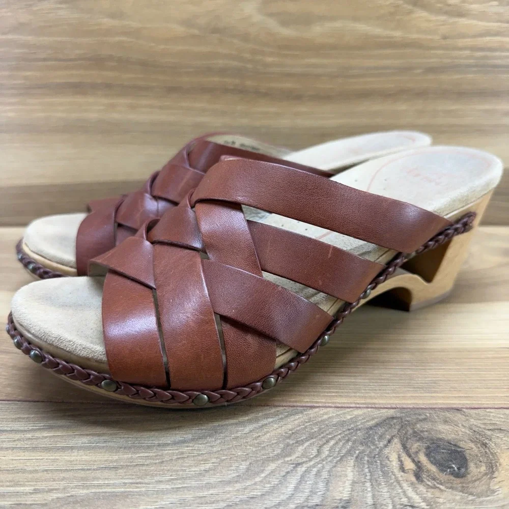 Dansko Tory Sandals Womens 8 EU 38 Brown Leather Weave Woven Studded Braide Heel
